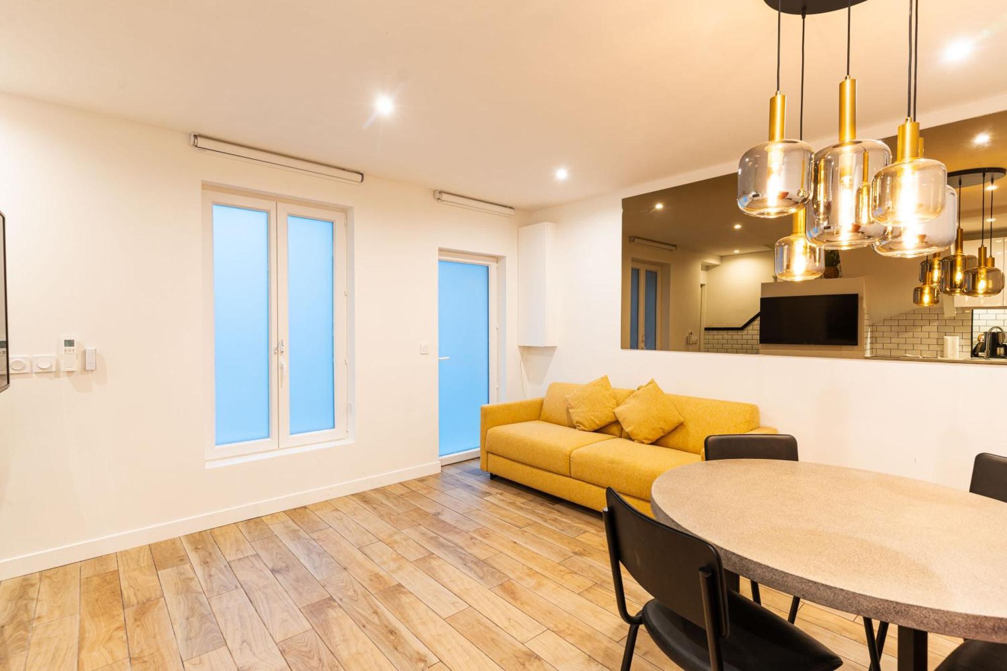 Town House Nation, Bastille, Ac By Lcc Agency Ferienhaus *