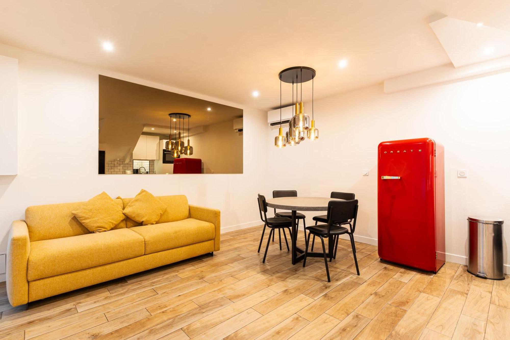 Town House Nation, Bastille, Ac By Lcc Agency Ferienhaus